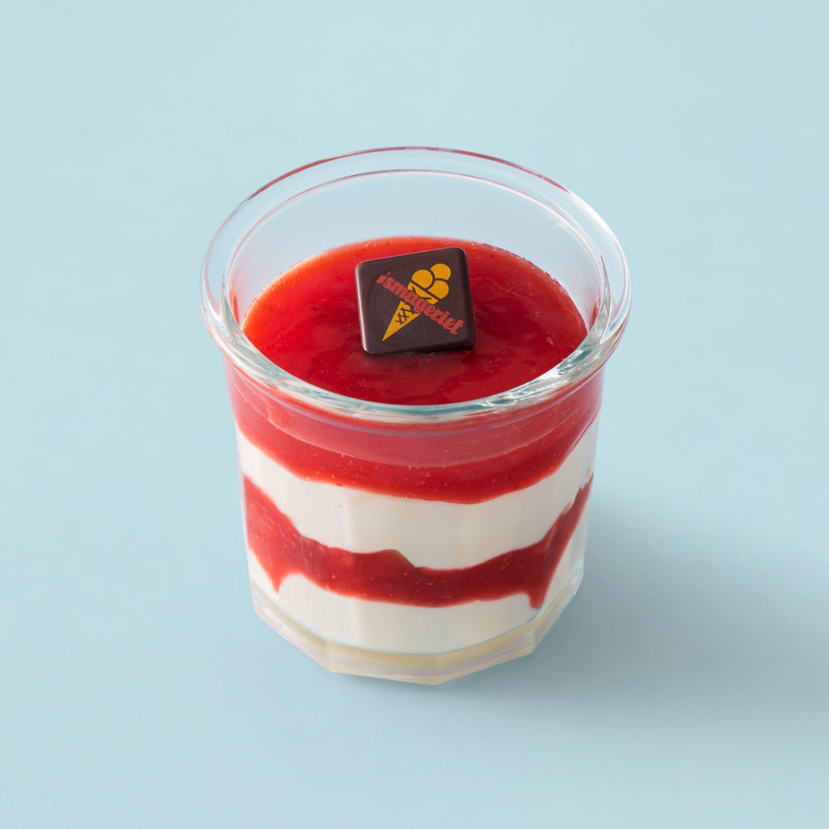 Strawberry tart glass dessert