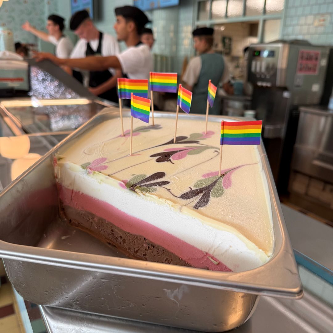 Pride is (Regnbue is)