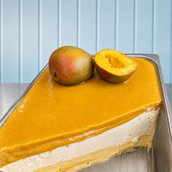 Mango panna cotta