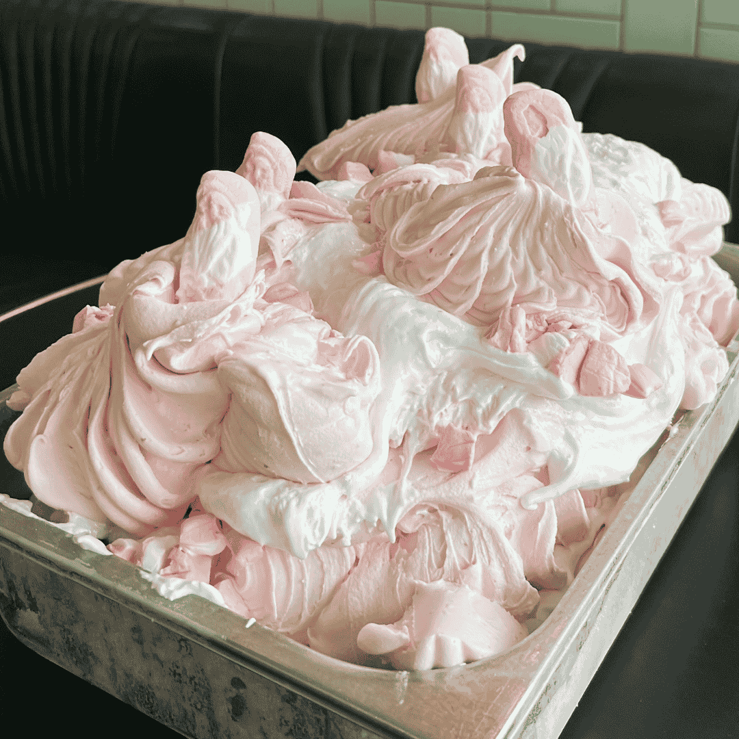 jordbær og vanilje juleskum is